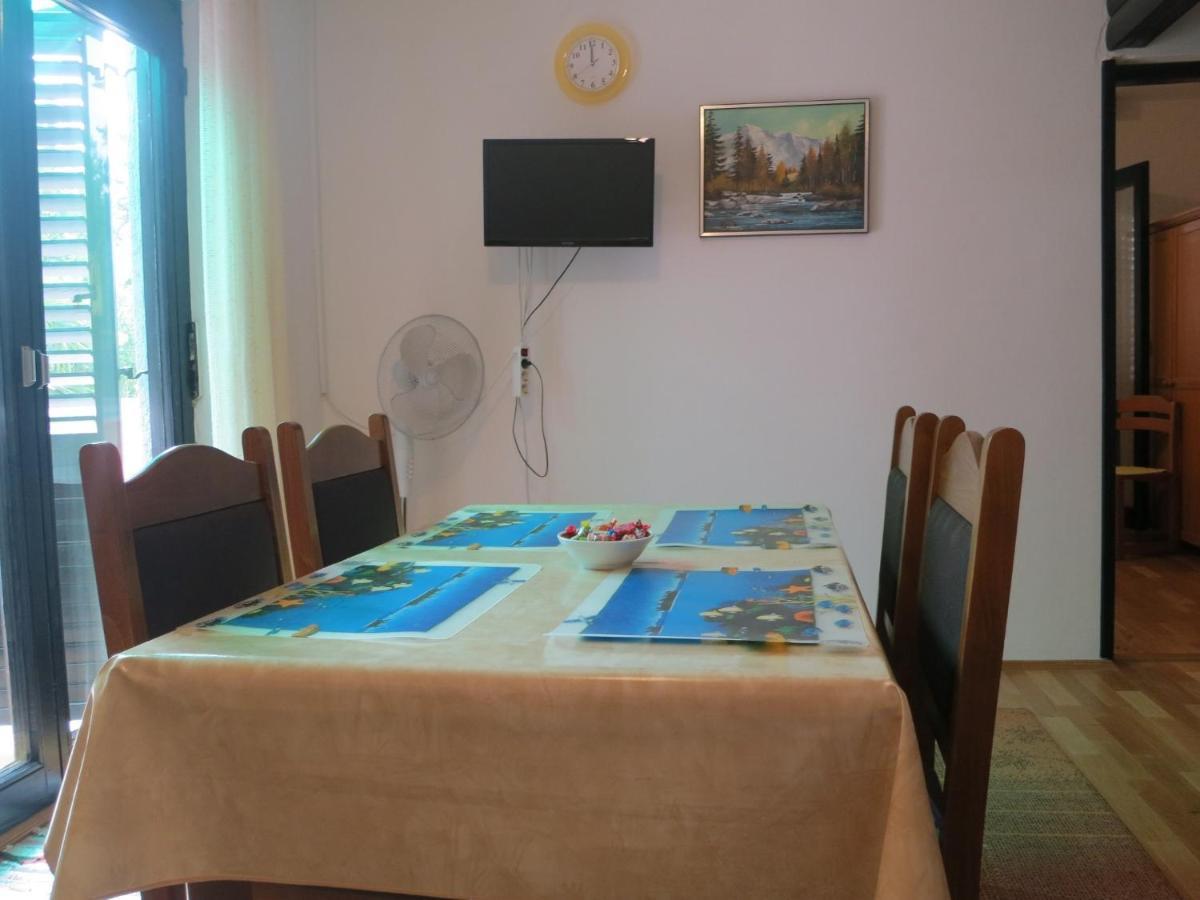 Apartment Prpic Малинска Номер фото